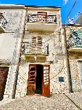 Casa singola in Vendita a Palazzo Adriano Centro storico (Palermo)