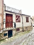 Casa singola in Vendita a Giuliana Centro Storico (Palermo)