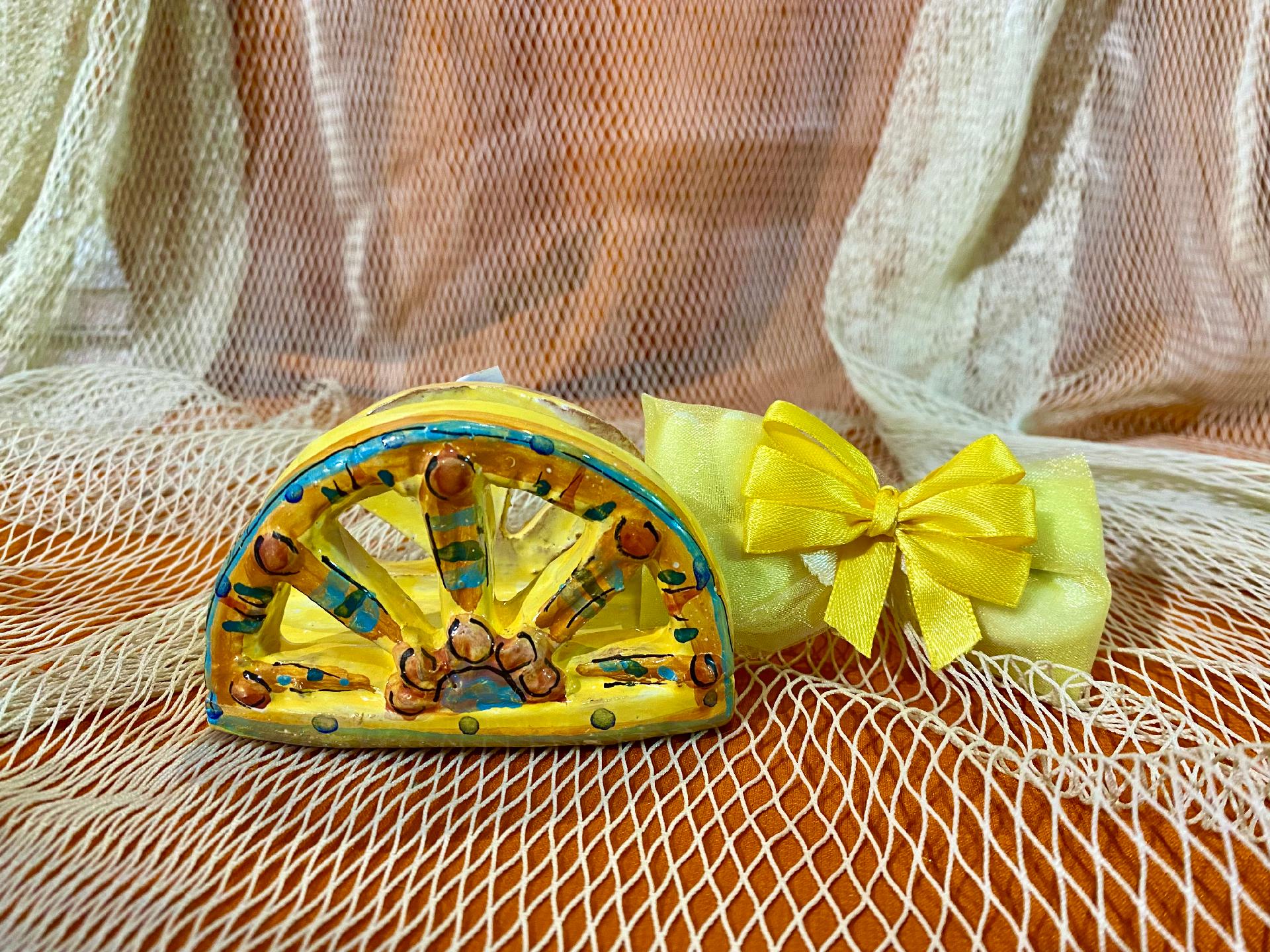 Ruota carretto siciliano - Bomboniera matrimonio, battesimo, comunione, laurea. Laura Buzzetta Sicilia