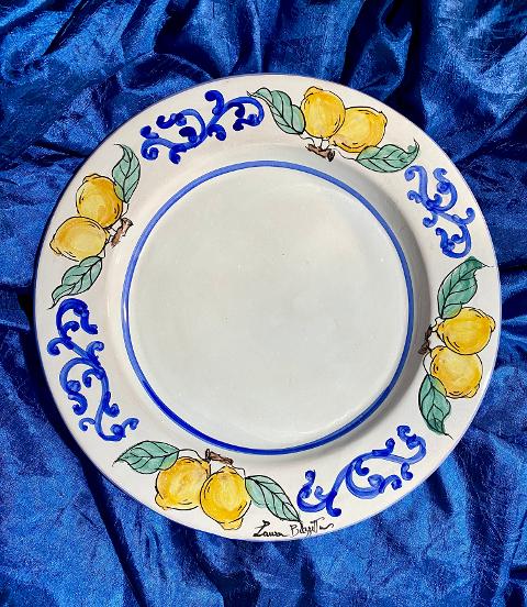 Piatto con falda "linea Frutta" diametro 33 cm Terrecotte d'arte di Laura Buzzetta Ceramica Siciliana