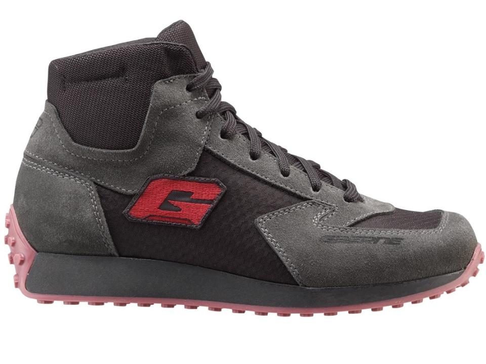 RUE AQUATECH Gaerne SCARPA TECNICA CERTIFICATA IN MEMBRANA DRYTECH