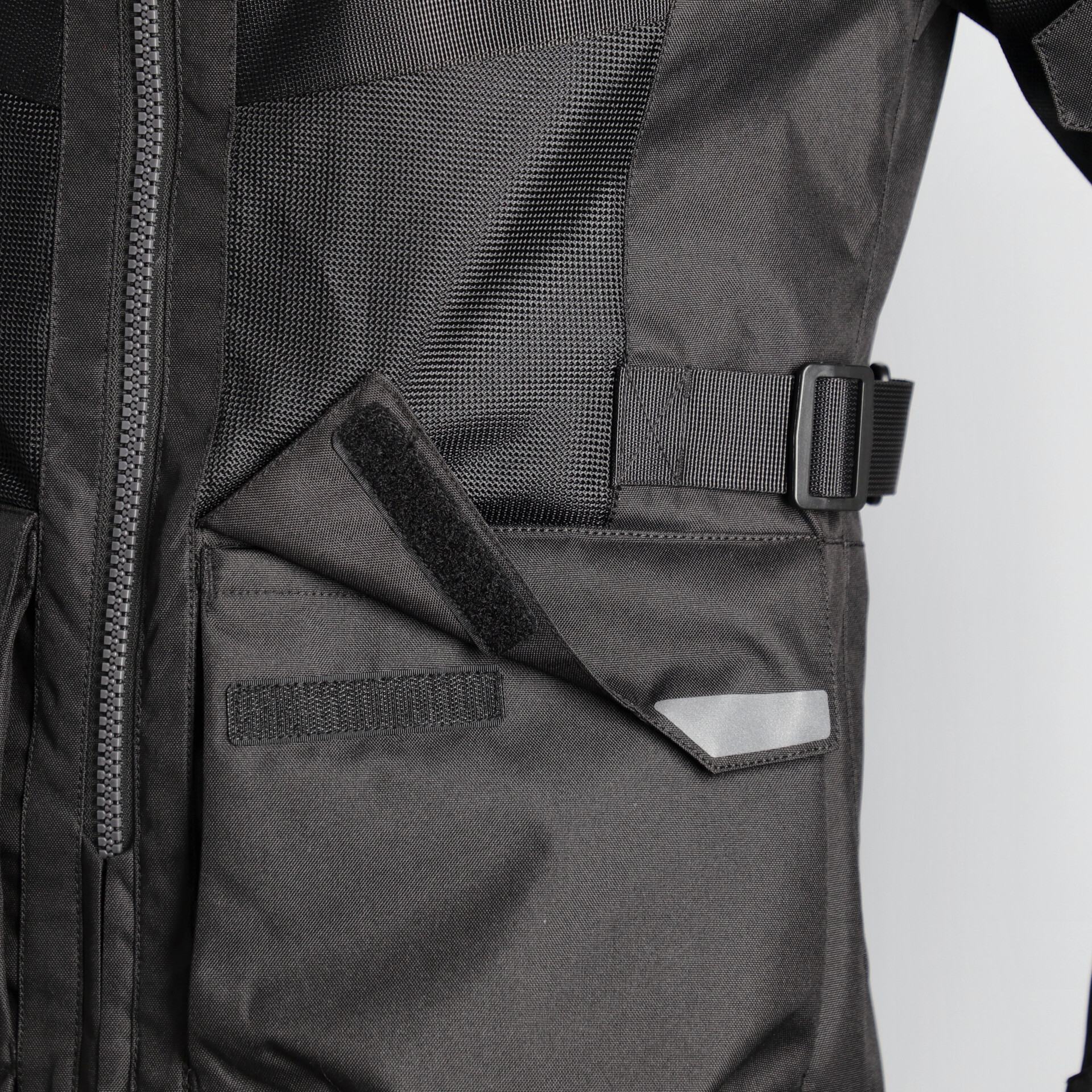 RAMSEY VENTED LONG ACERBIS BLACK