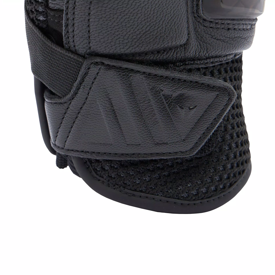 X-RIDE 2 ERGO-TEK Dainese GUANTO SPORTIVO CORTO