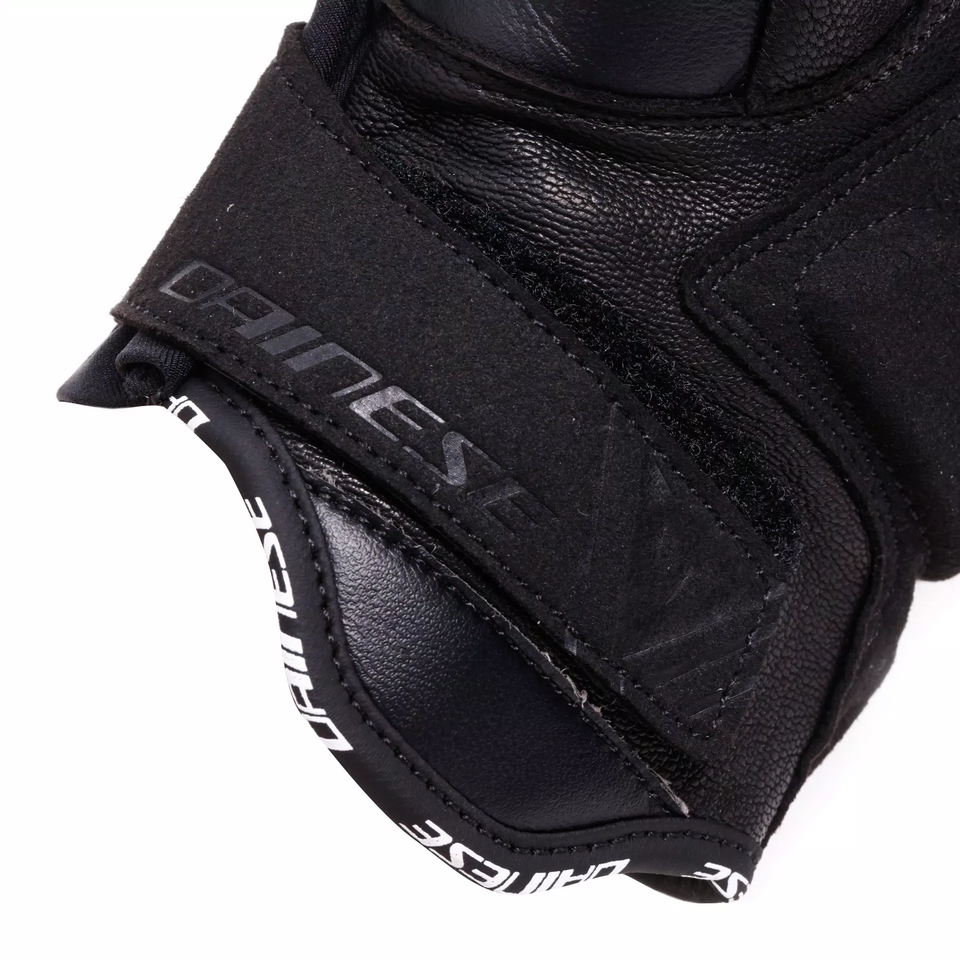 REACTO CARBON SHORT Dainese Guanti moto corti in pelle RACING
