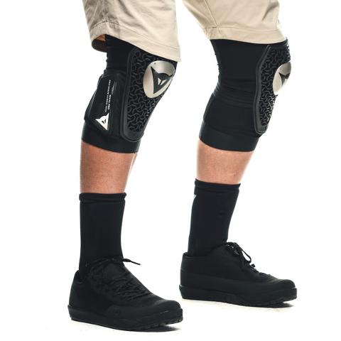 RIVAL PRO KNEE GUARDS DAINESE ginocchiere