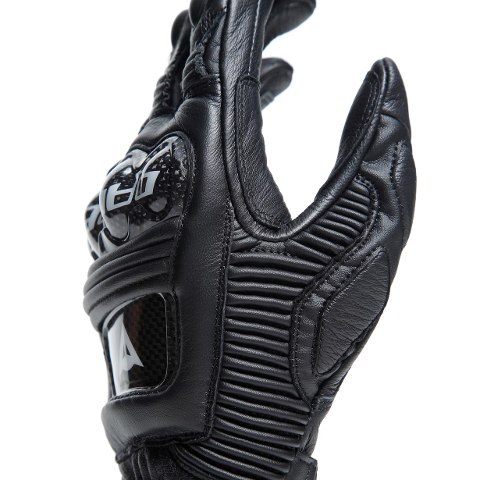 DRUID 4 LEATHER GLOVES DAINESE Guanti moto racing in pelle ovina con protezioni in carbonio sulle nocche