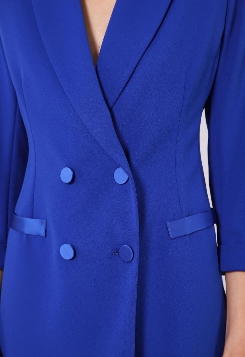 Tailleur doppio petto color bluette  IMPERIAL  Collezione 2021/2022