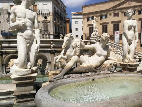 Tour full day da Palermo alla Valle dei Templi di Agrigento Palermo Ballarò