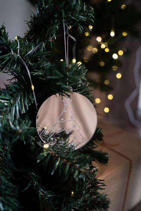 Pallina di Natale specchiata con incisione Albero di Natale Regplex  in Plexiglas