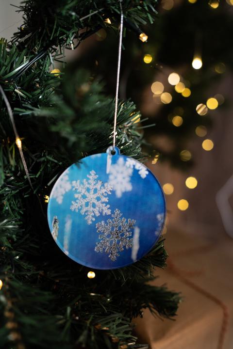 Pallina di Natale blu con stampa Preziosi Fiocchi di Neve Regplex in Plexiglas PN-28