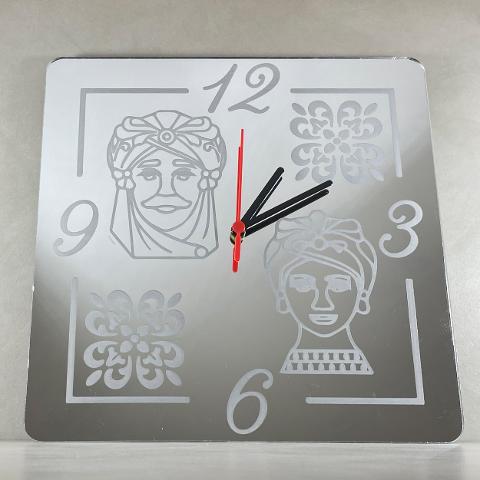Orologio da parete in Plexiglas specchiato silver Regplex tema Testa di Moro