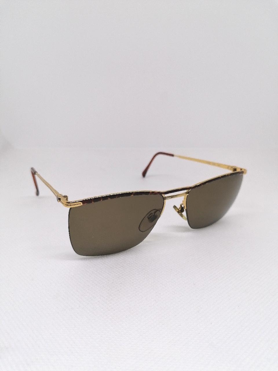 occhiali da sole Valentino 601