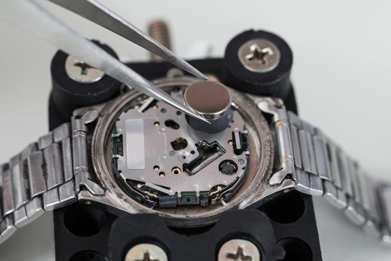 Sostituzione batteria orologio