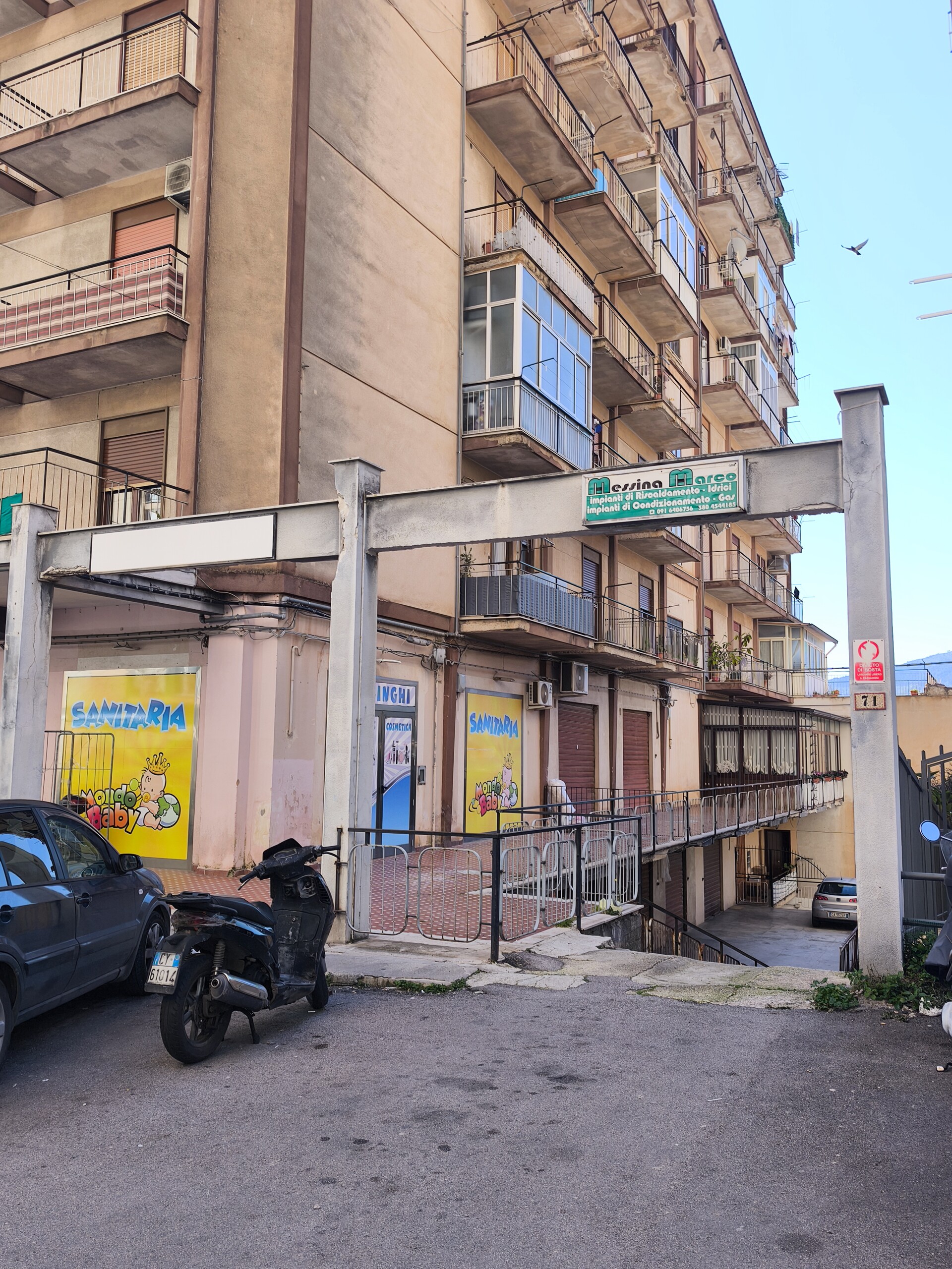 Appartamento in Vendita in provincia di Palermo