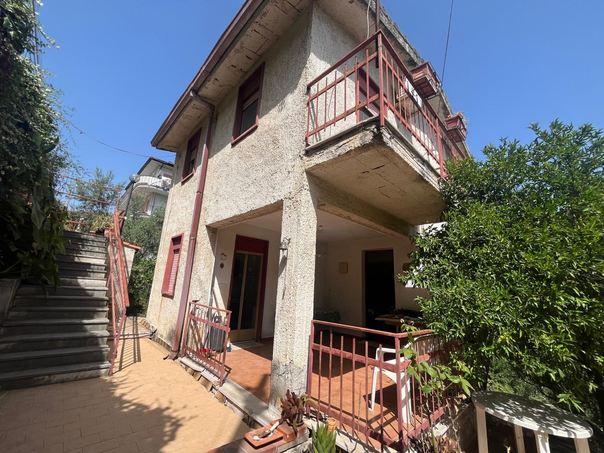 Villa in Vendita a Monreale Aquino (Palermo)
