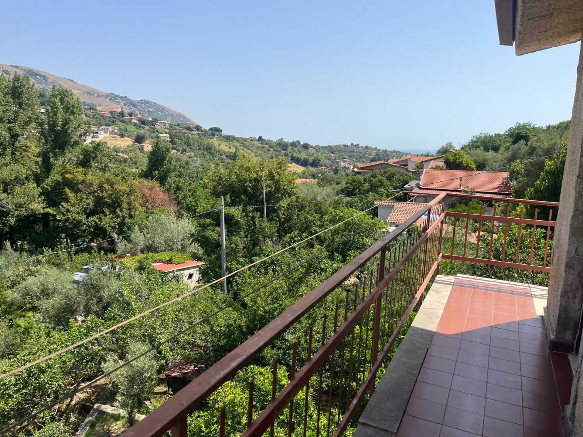Villa in Vendita a Monreale Aquino (Palermo)