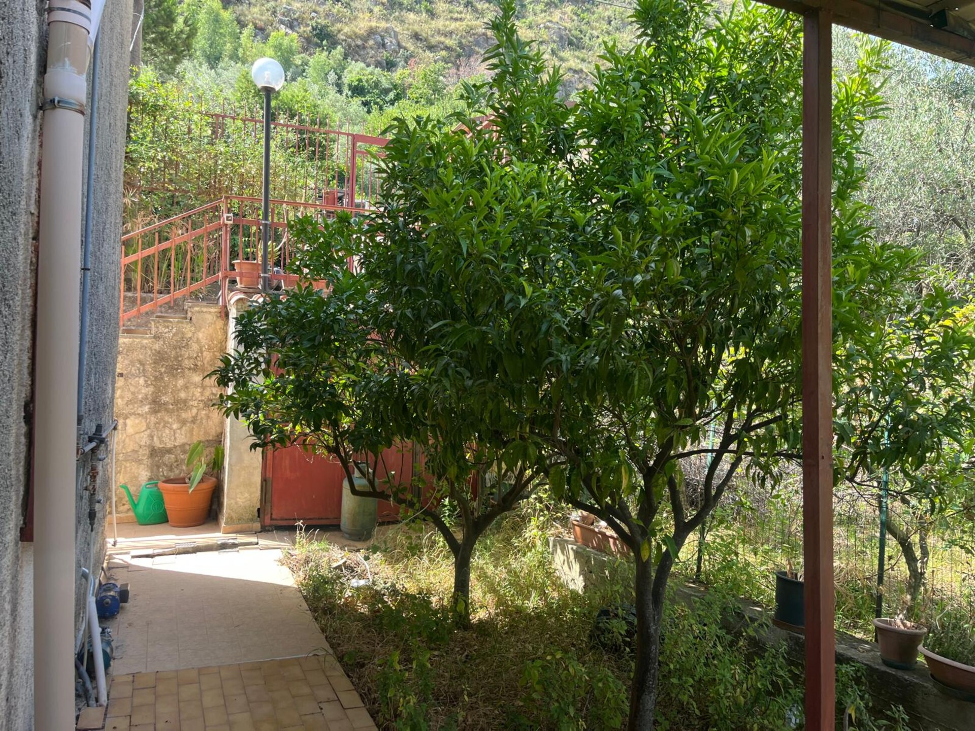 Villa in Vendita a Monreale Aquino (Palermo)