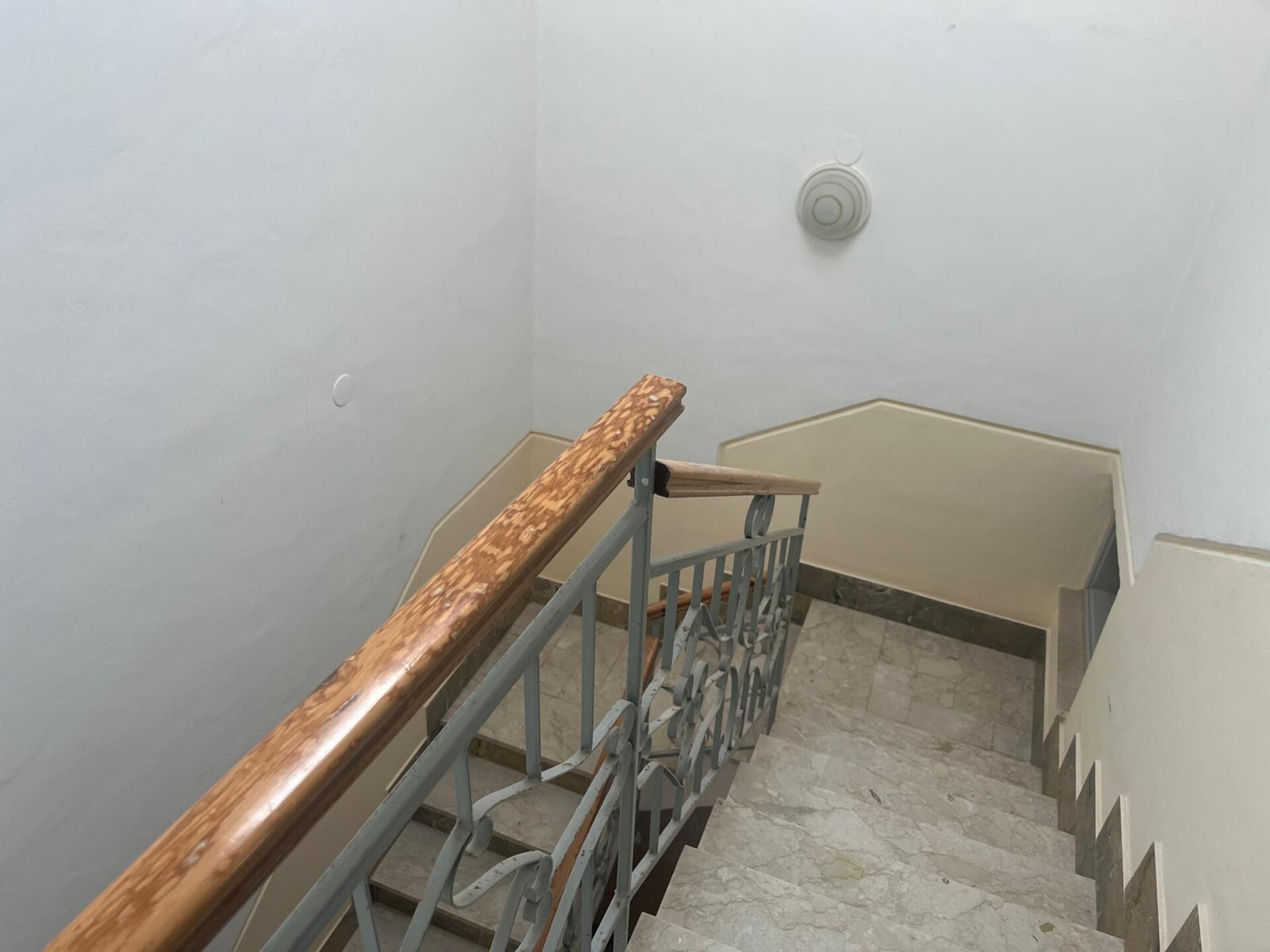 Palazzo / Edificio in Vendita a Balestrate (Palermo)