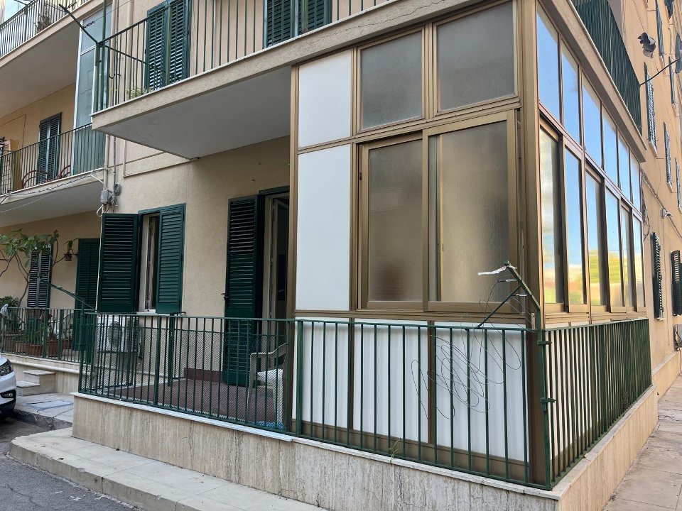 Appartamento in Vendita a Palermo Zisa