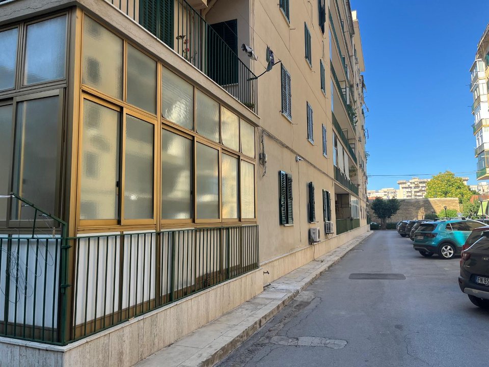 Appartamento in Vendita a Palermo Zisa