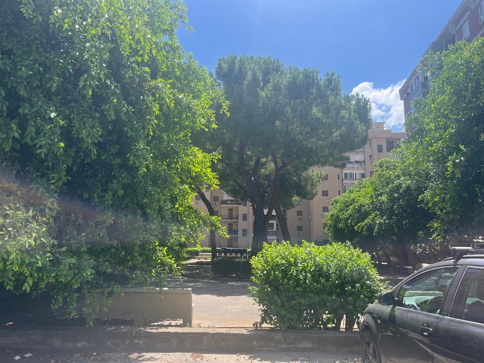 Appartamento in Vendita a Palermo Michelangelo