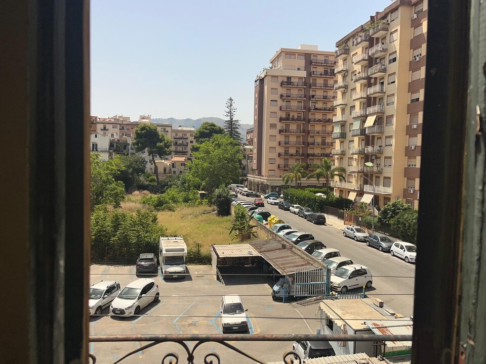 Appartamento in Vendita a Palermo calatafimi