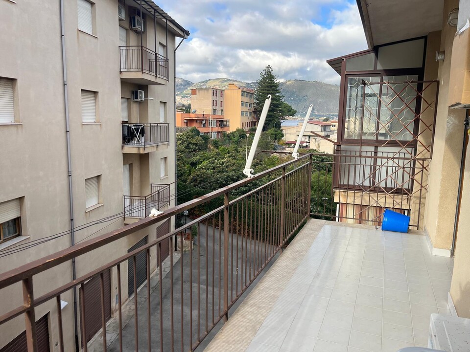 Appartamento in Vendita a Palermo villagrazia di Palermo