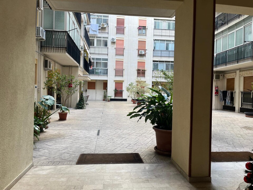 Appartamento in Vendita a Palermo calatafimi