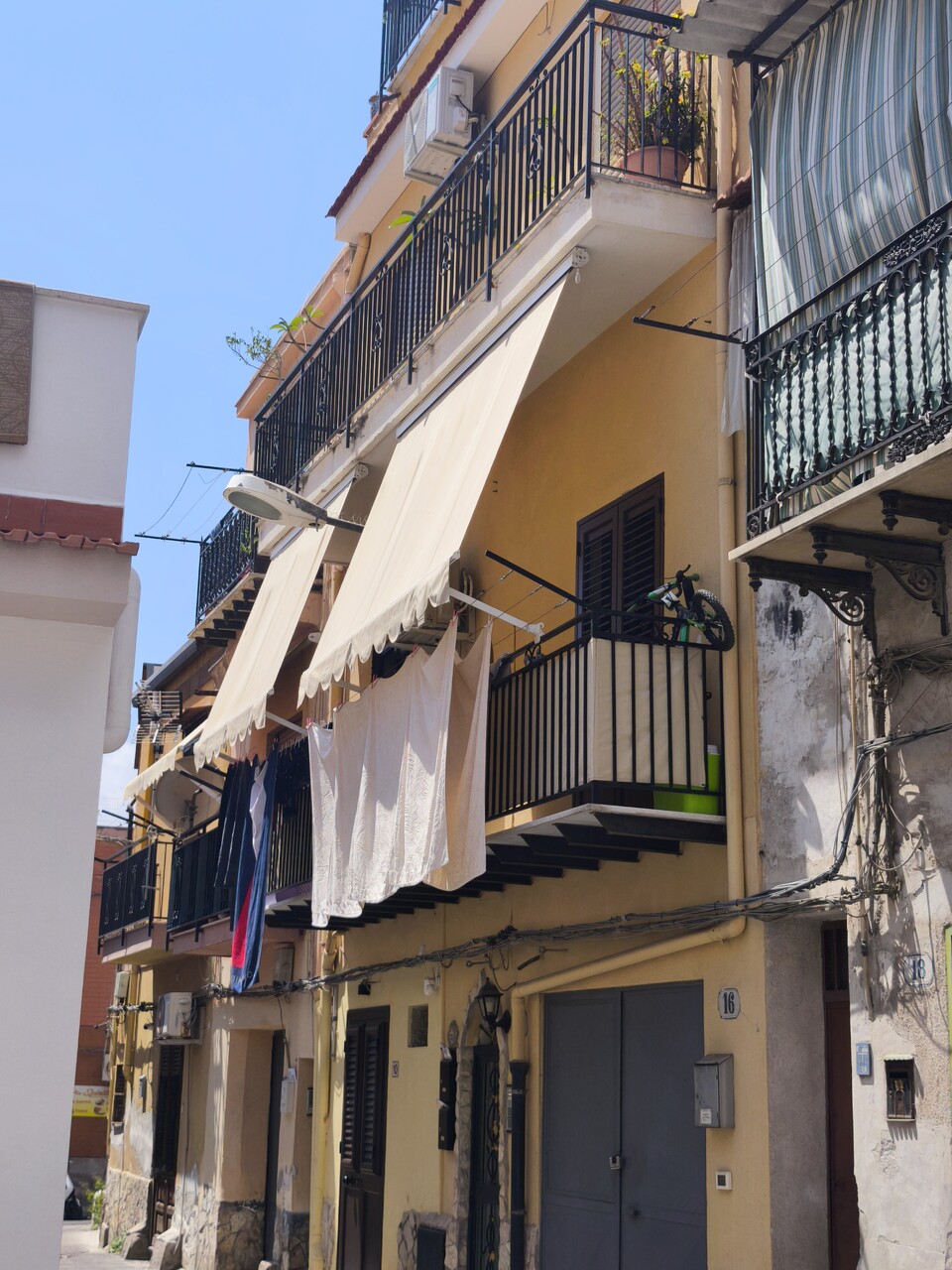 Appartamento in Vendita a Palermo Zisa