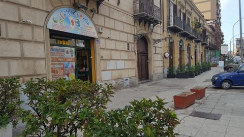 Locale commerciale in Vendita a Palermo