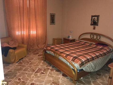 Appartamento in Vendita a Piana degli Albanesi (Palermo)