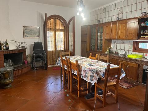 Villa indipendente in Vendita a Bagheria (Palermo)