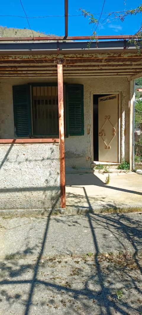 Villa indipendente in Vendita a Monreale Pezzingoli (Palermo)