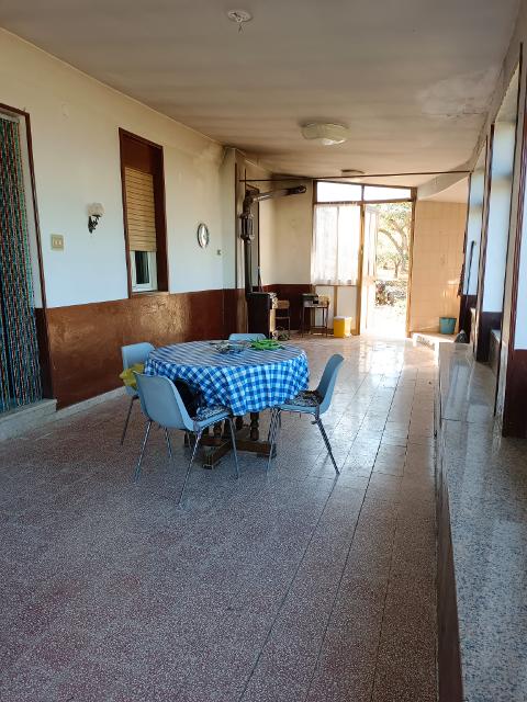 Villa in Vendita a Monreale Strazzasite (Palermo)