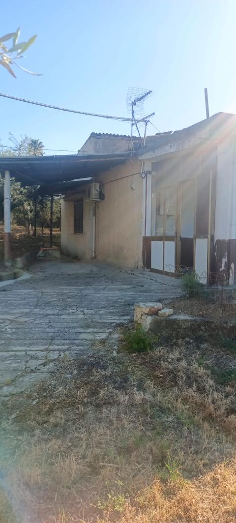 Villa in Vendita a Monreale Strazzasite (Palermo)