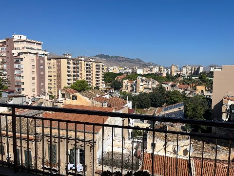 Appartamento in Vendita a Palermo Calatafimi - Villa Tasca