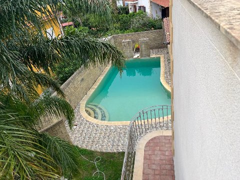 Villa in Vendita a Monreale (Palermo)