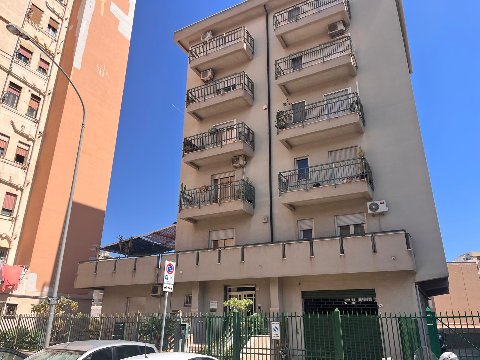 Ufficio in Affitto a Palermo calatafimi
