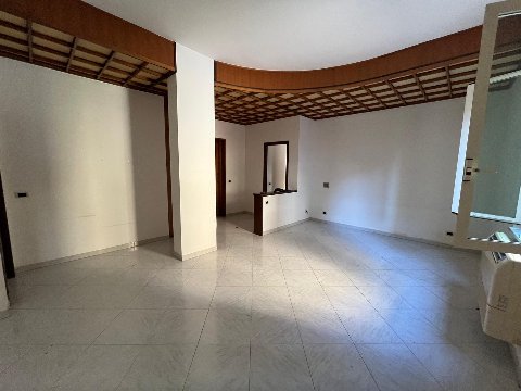 Appartamento in Vendita a Palermo Zisa