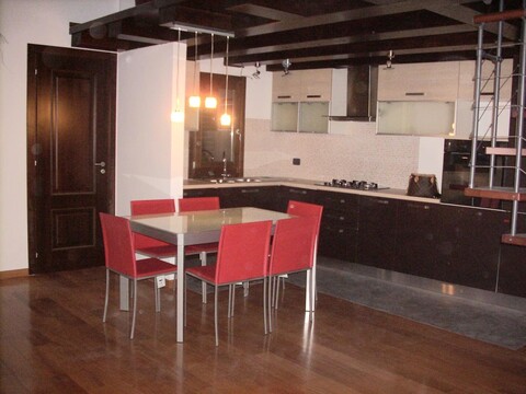 Appartamento in Affitto a Palermo calatafimi