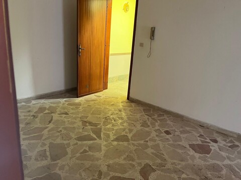 Palazzo / Edificio in Vendita a Balestrate (Palermo)