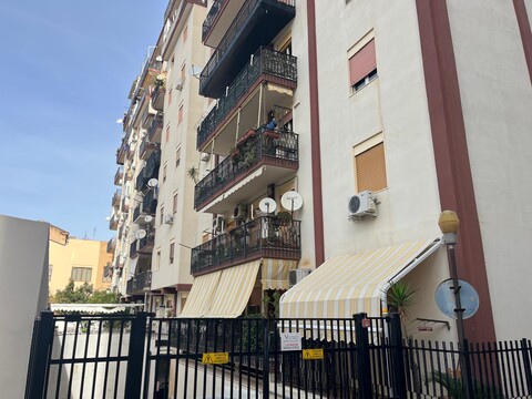 Appartamento in Vendita a Palermo calatafimi