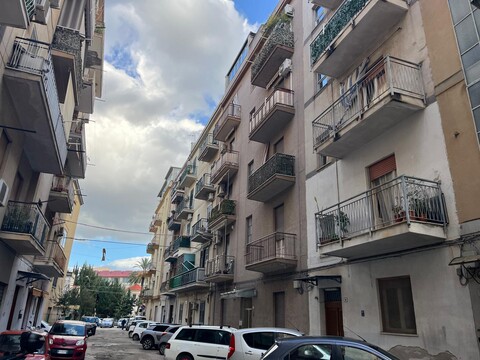 Appartamento in Vendita a Palermo perpignano alta