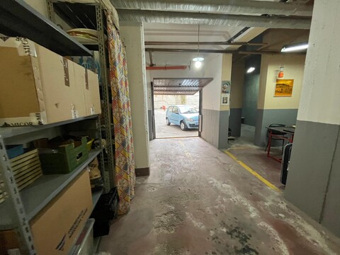 Garage / Posto auto in Vendita a Palermo calatafimi