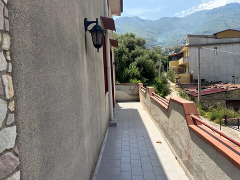 Villetta a schiera in Vendita a Monreale Ceraulo (Palermo)