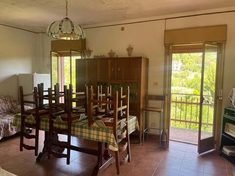 Villa in Vendita a Monreale Aquino (Palermo)