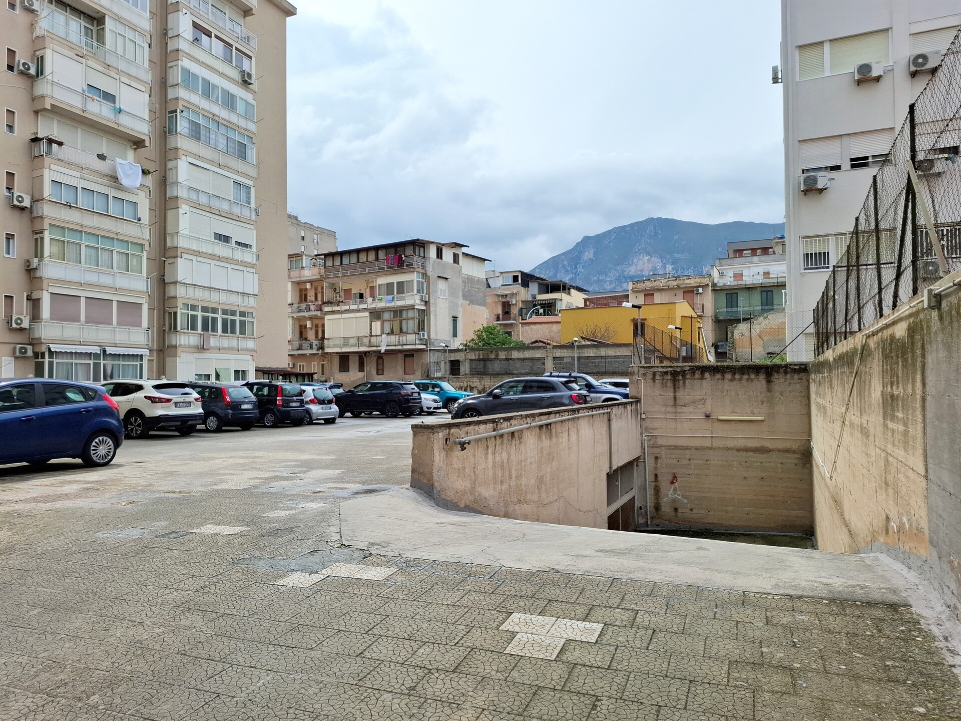 Garage singolo in Vendita a Palermo Brancaccio - Sperone - Bandita