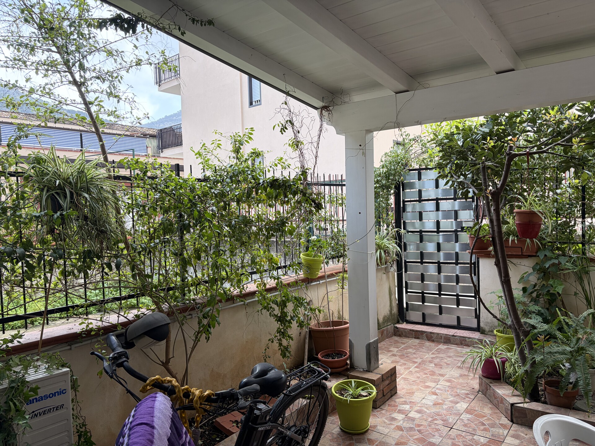 Appartamento in Vendita a Palermo Pallavicino