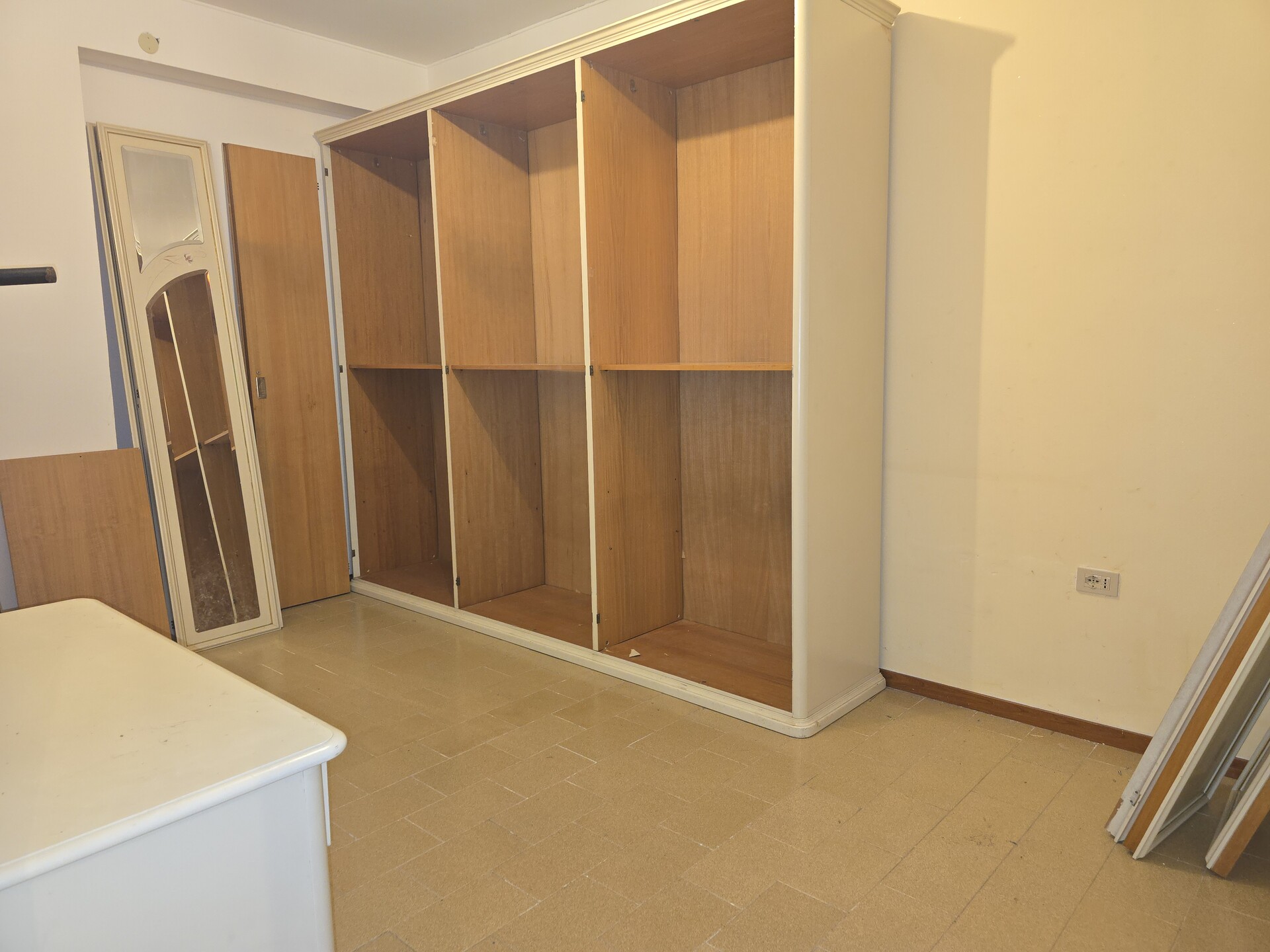 Ufficio in Vendita a Palermo Olivuzza - Tribunale