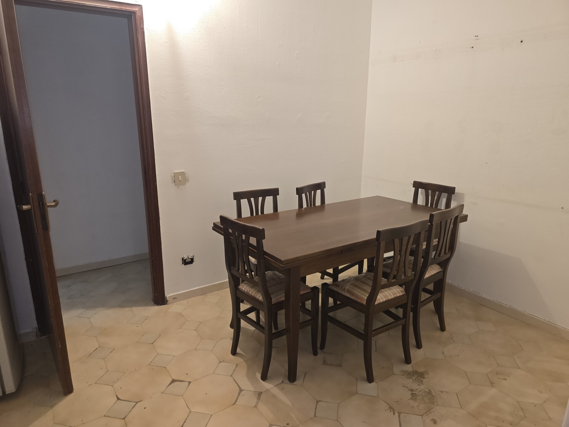 Ufficio in Vendita a Palermo Olivuzza - Tribunale